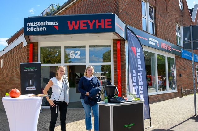 Hollandmarkt 2026: Ein Geschäft präsentiert sich am verkaufsoffenen Sonntag