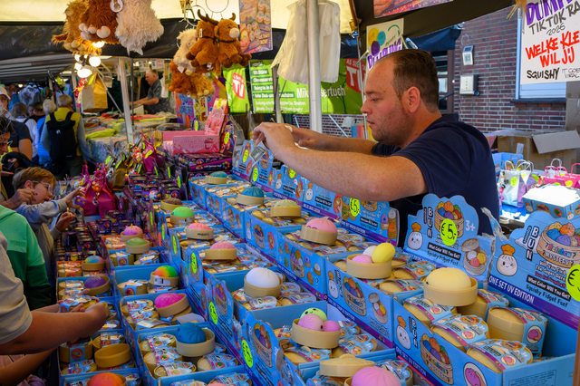 Hollandmarkt 2026: Ein farbenfrohes Warenangebot